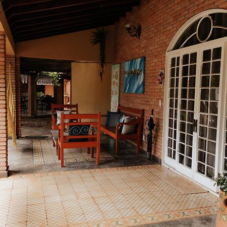 Hotel Pousada Chale Das Flores Sertãozinho 外观 照片