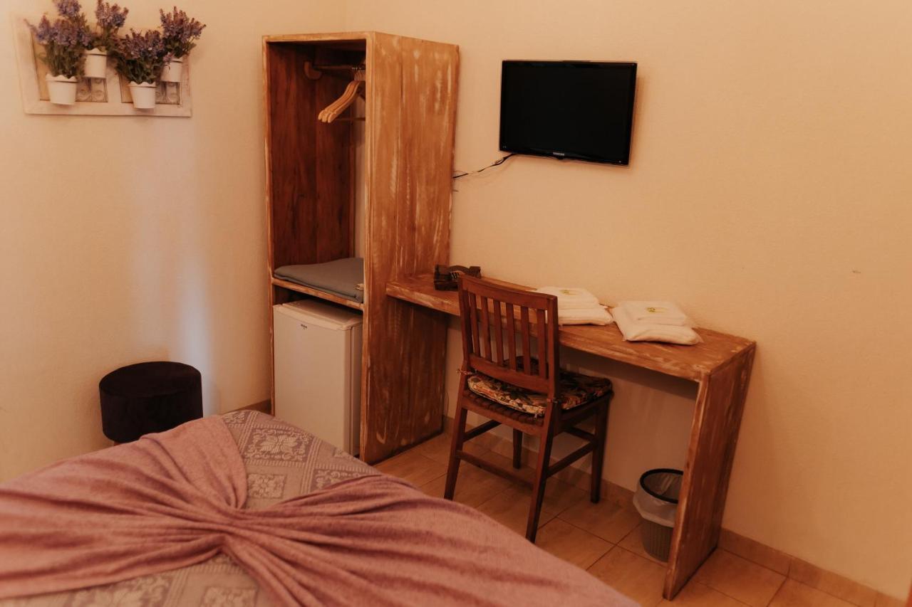 Hotel Pousada Chale Das Flores Sertãozinho 外观 照片
