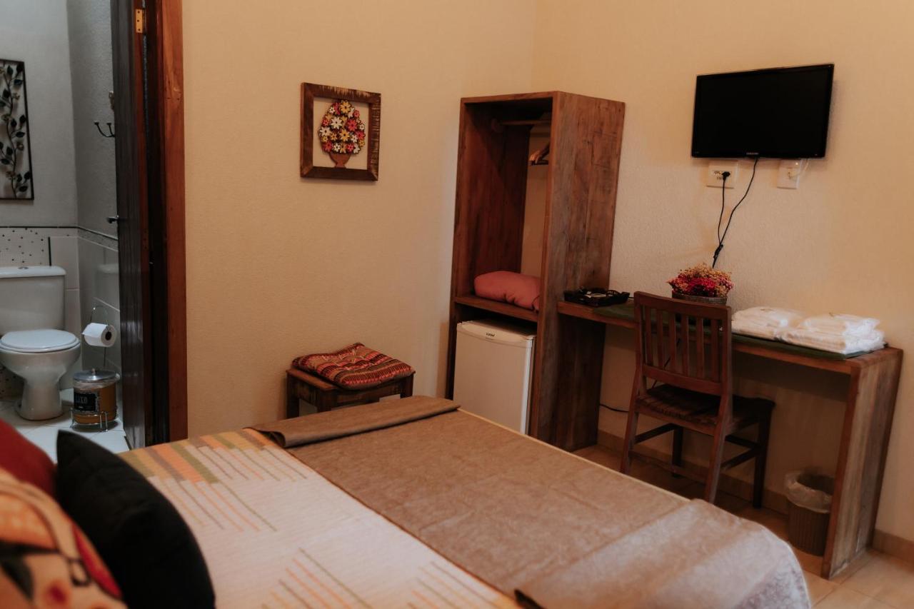 Hotel Pousada Chale Das Flores Sertãozinho 外观 照片