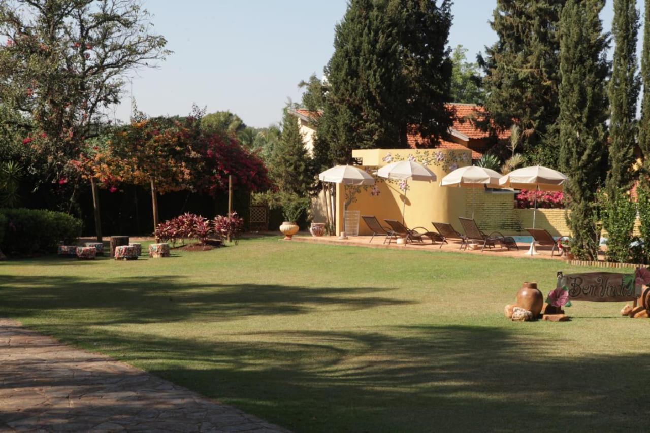 Hotel Pousada Chale Das Flores Sertãozinho 外观 照片