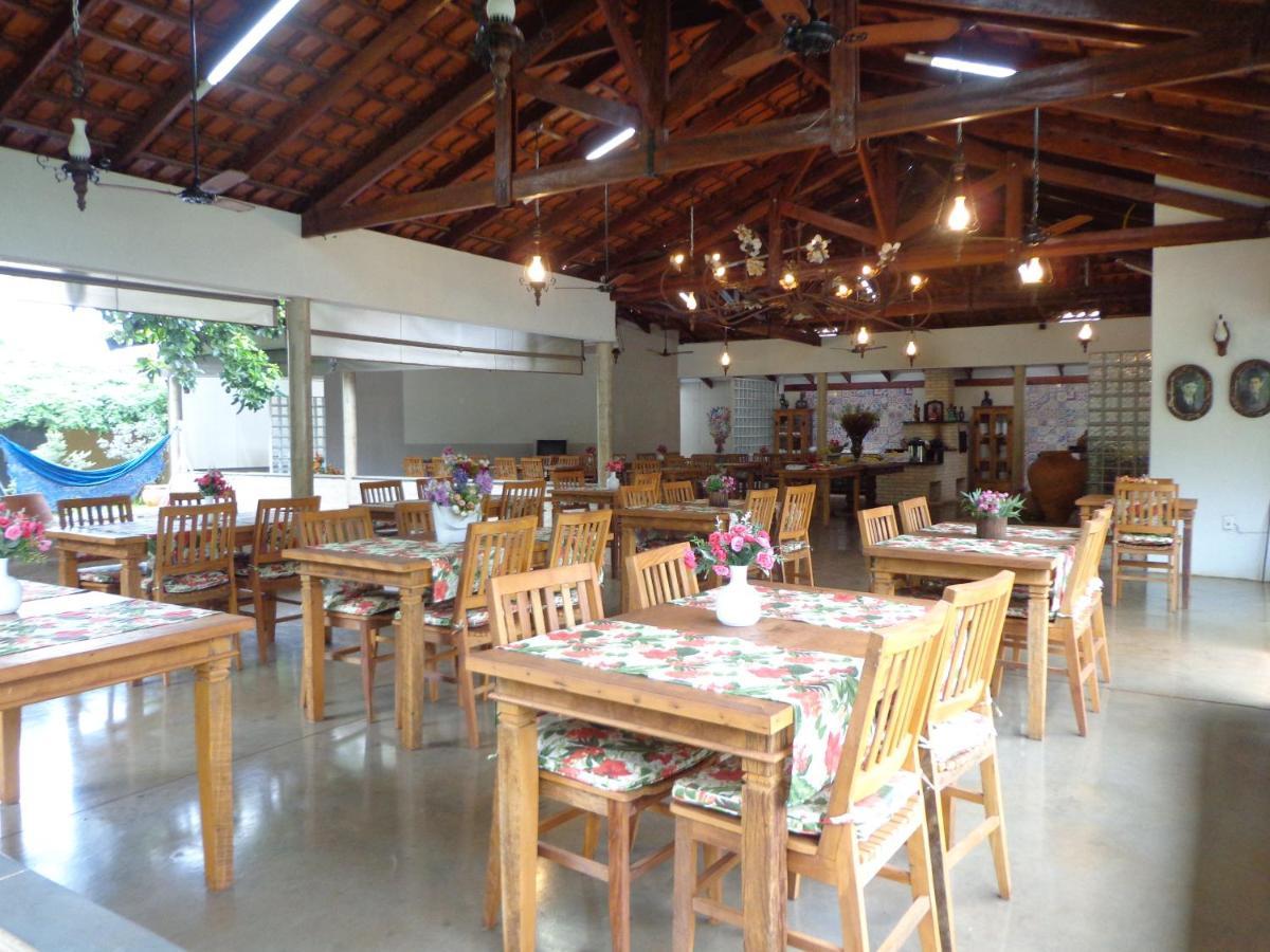 Hotel Pousada Chale Das Flores Sertãozinho 外观 照片